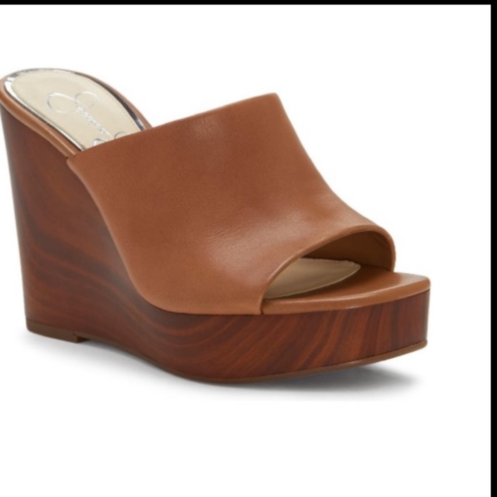Jessica Simpson Wedges
